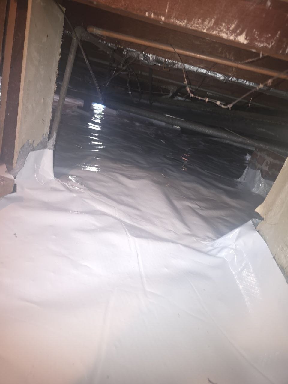 Finished vapor barrier in a Alameda crawl space
