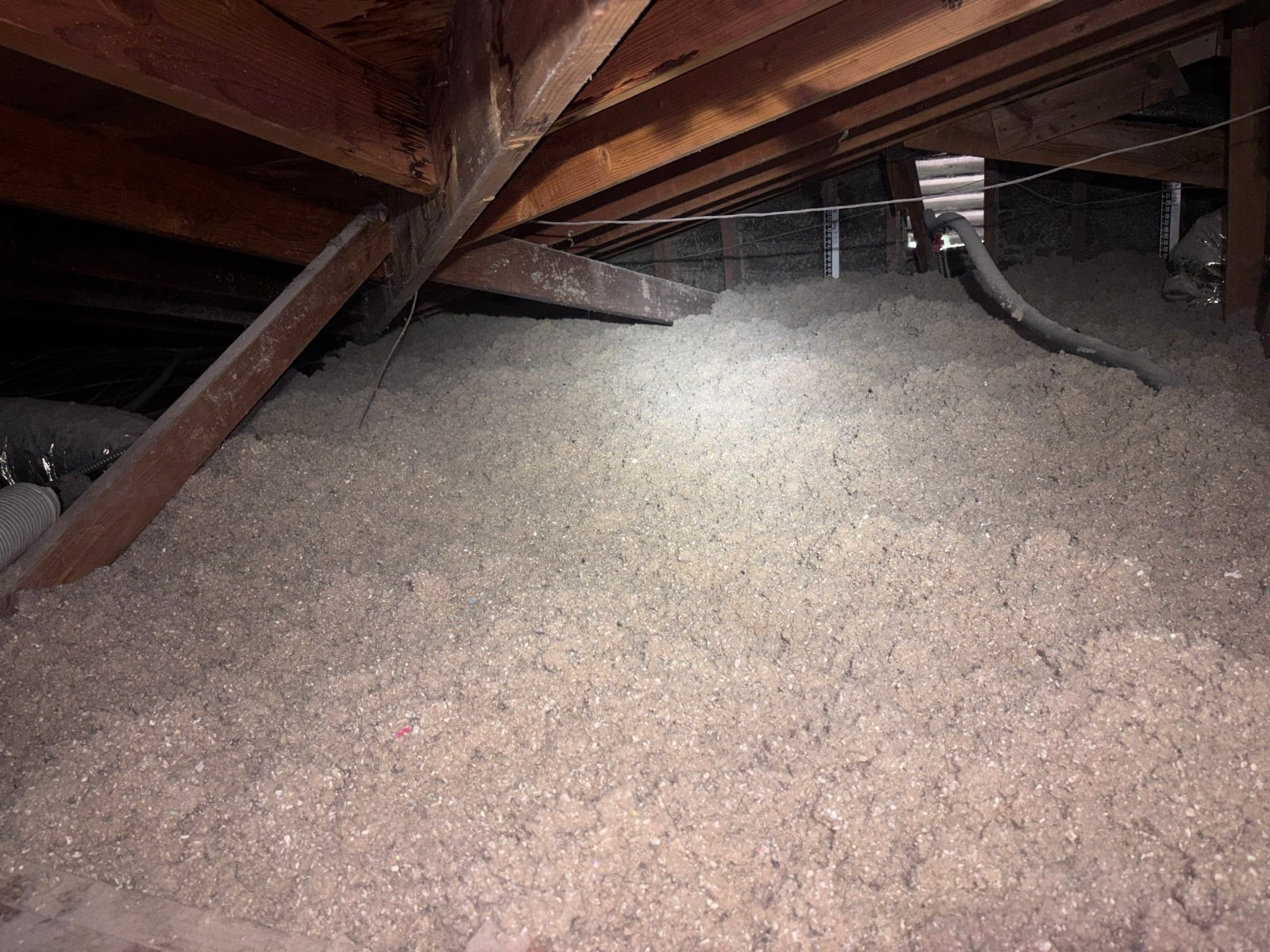 Attic Insulation Replacement and Air Duct Cleaning in Los Angeles, CA