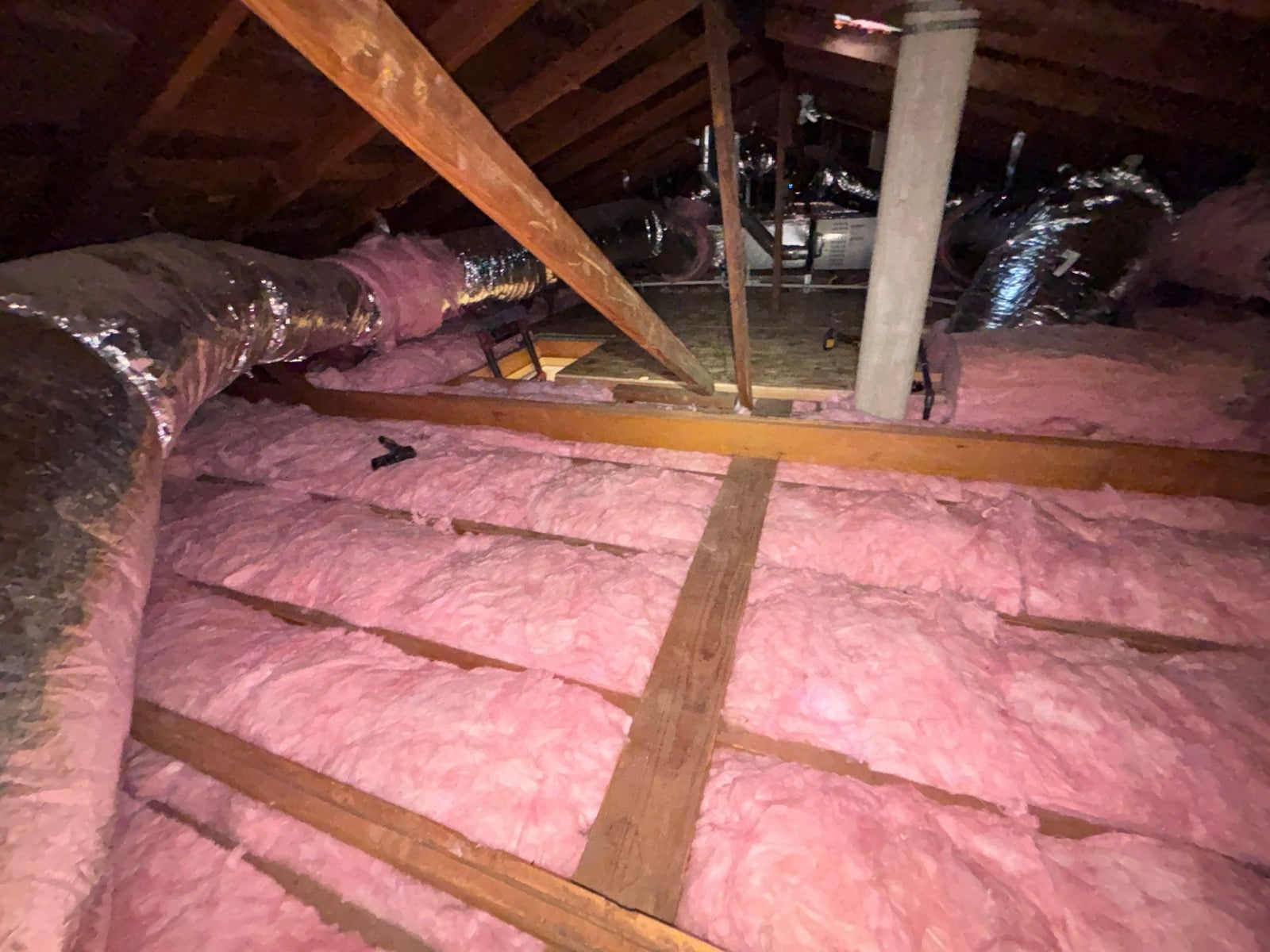 Attic Insulation Replacement and Air Sealing in Los Angeles, CA