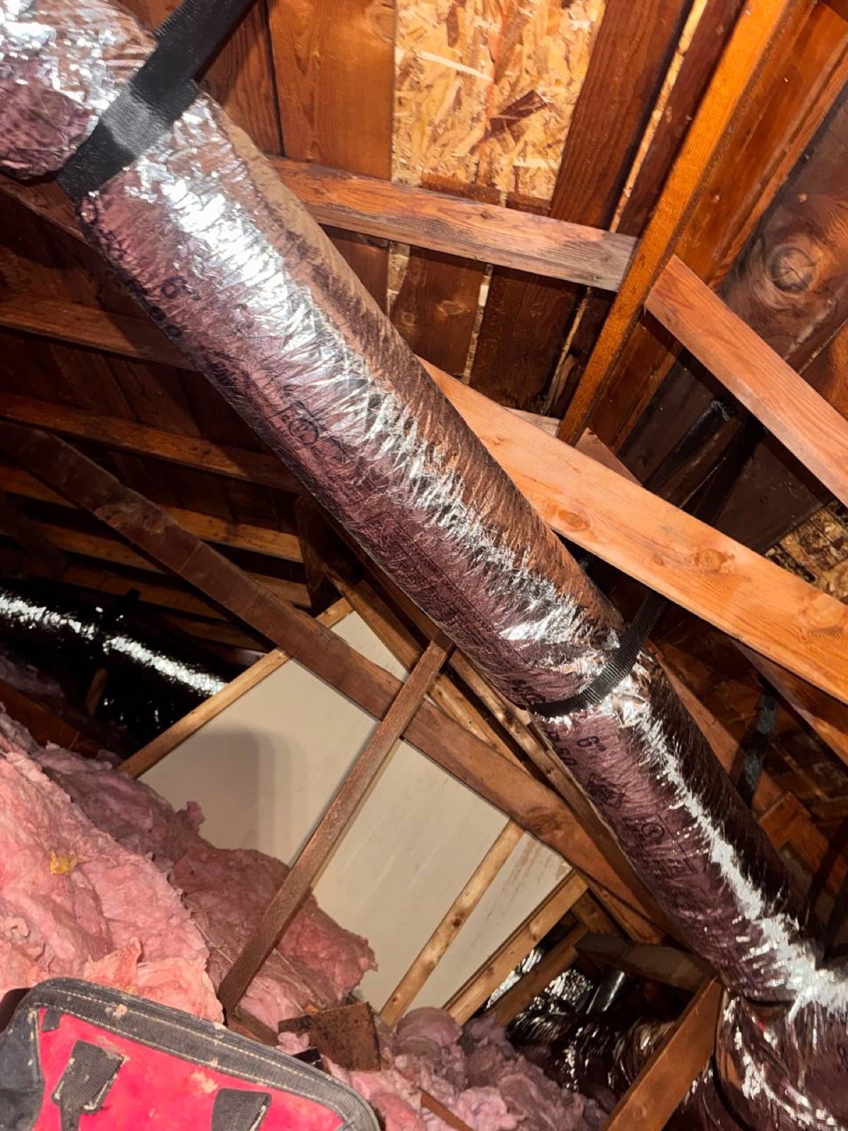 San Jose attic with the new duct run