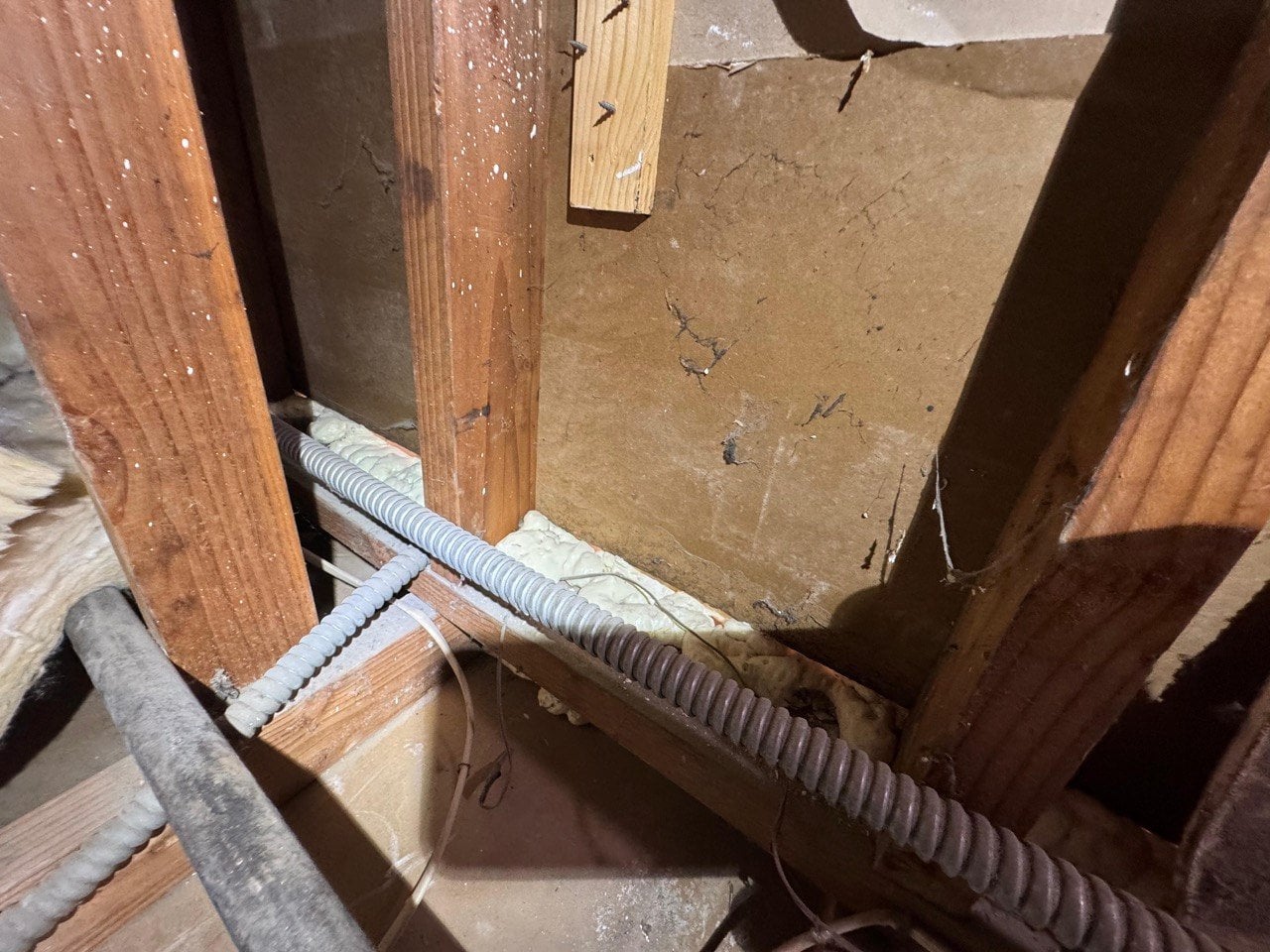 Sealed gaps along the attic framing in Los Angeles