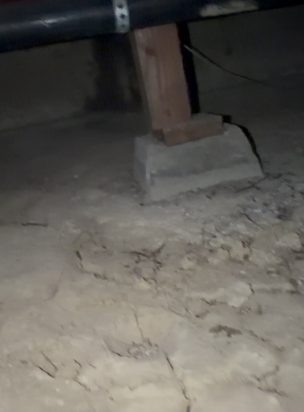 Monte Sereno crawl space before work, bare soil