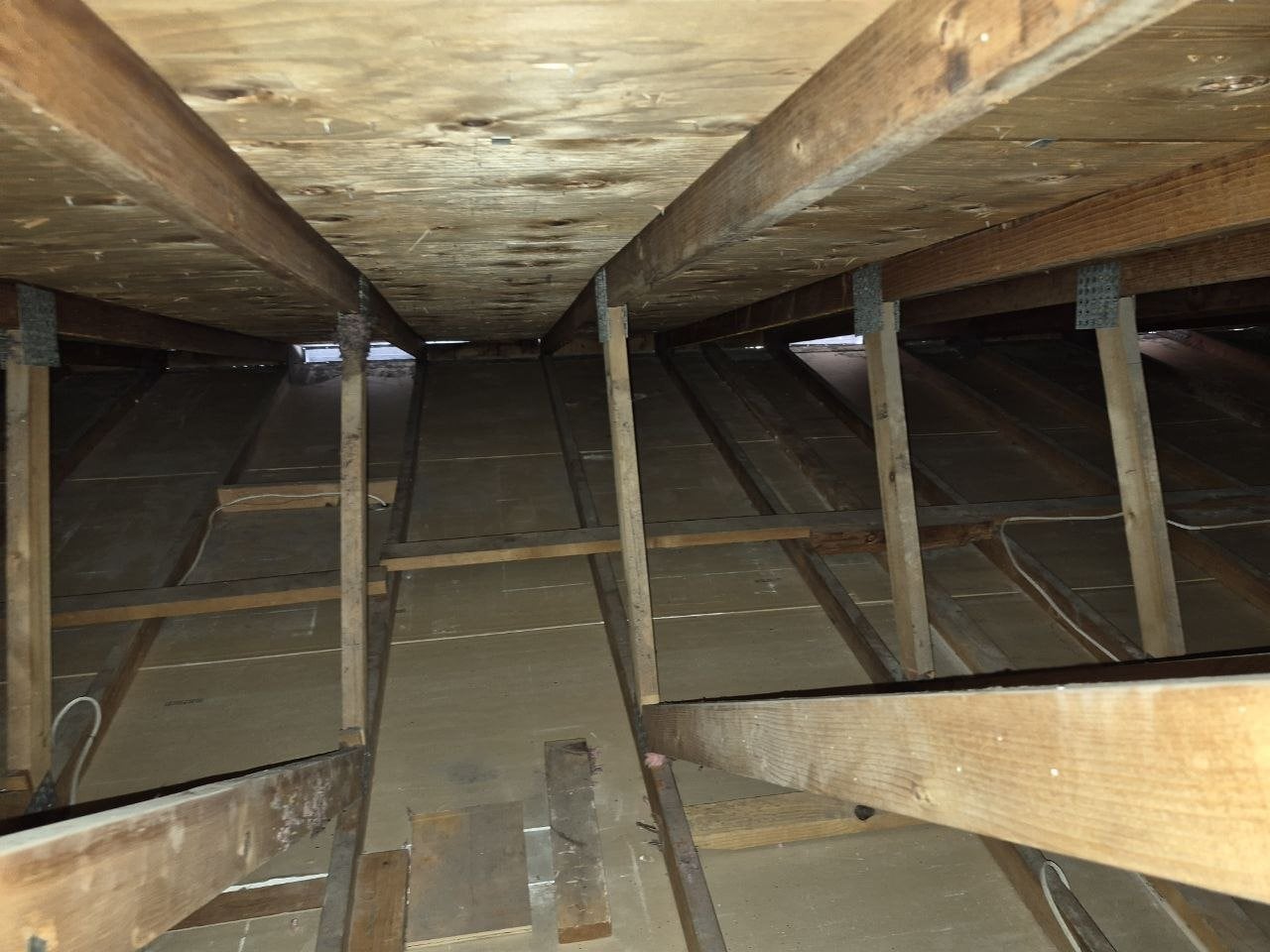 Cleared attic deck in San Jose