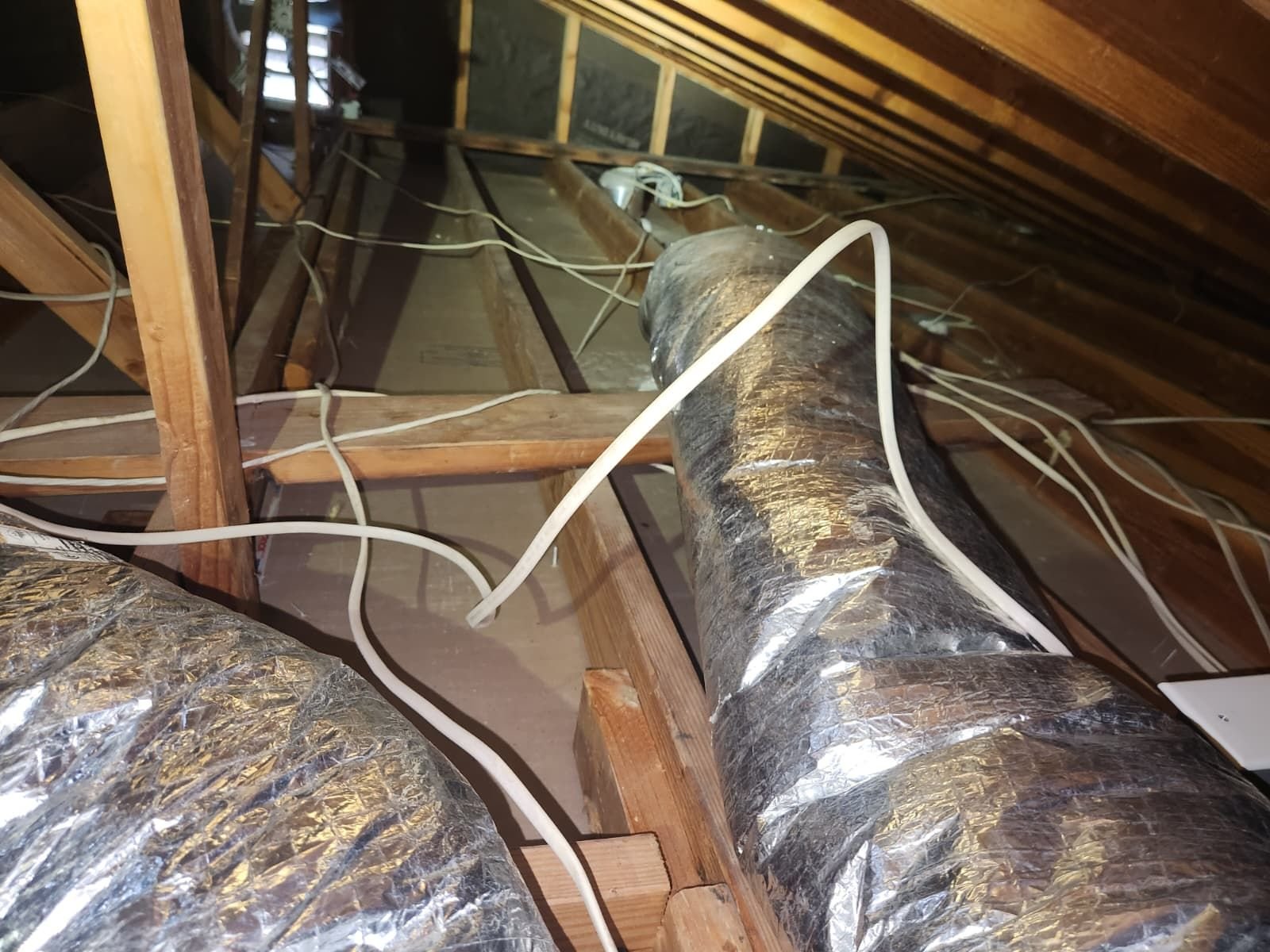 Cleared attic deck in Torrance