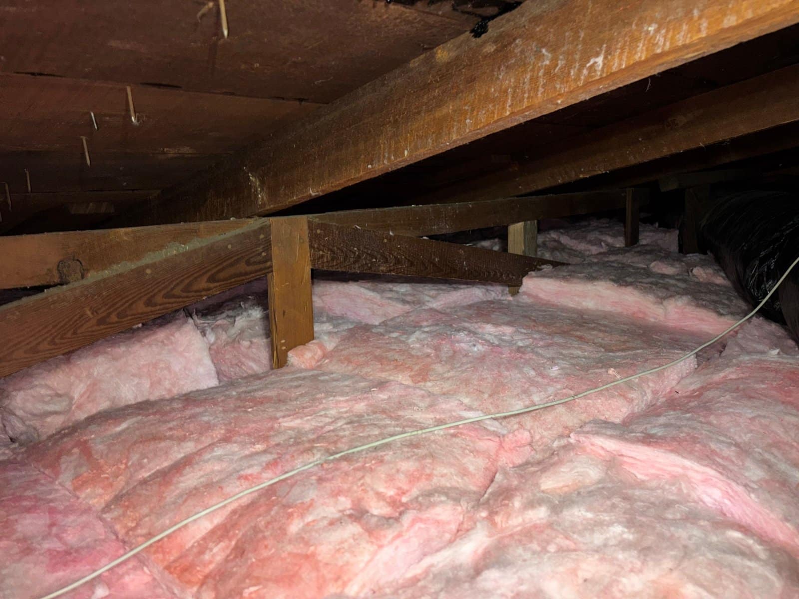 Finished Pasadena attic with new fiberglass batts